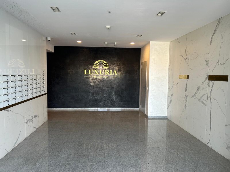 Domenii, Expozitiei, Luxuria Residence